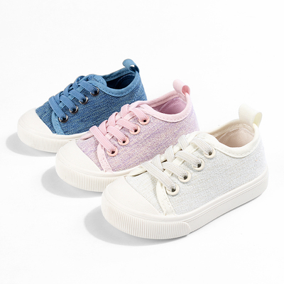 Three color children's casual shoes
